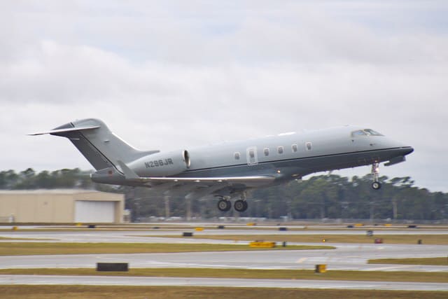 N286JR - Bombardier