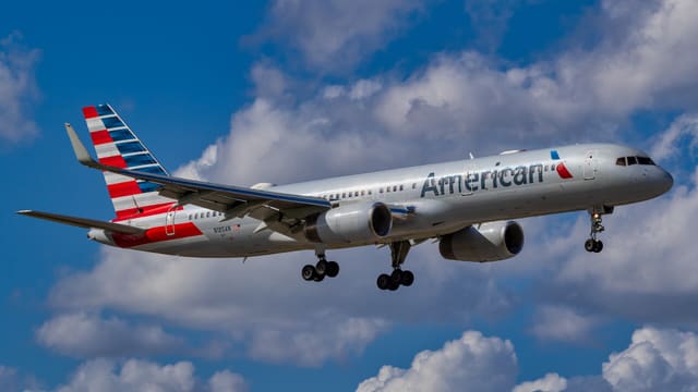 N185AN - Boeing