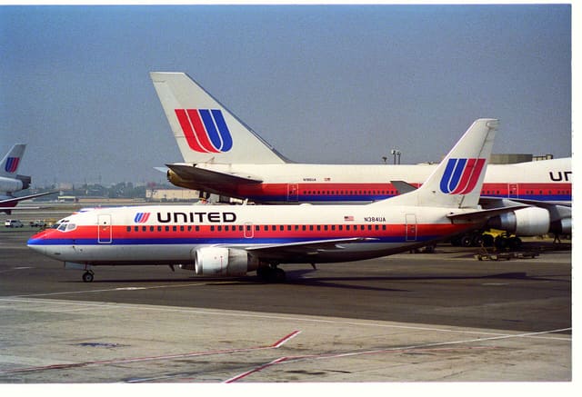 N384UA - Boeing