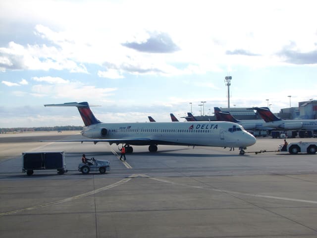 N907DE - Aircraft