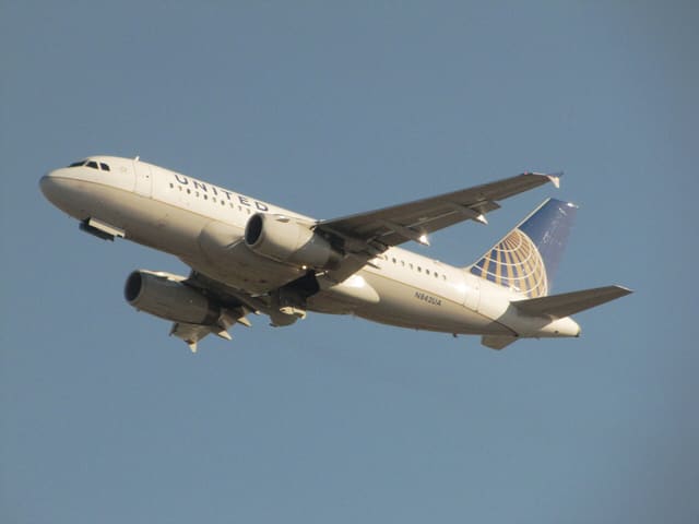 N842UA - Airbus
