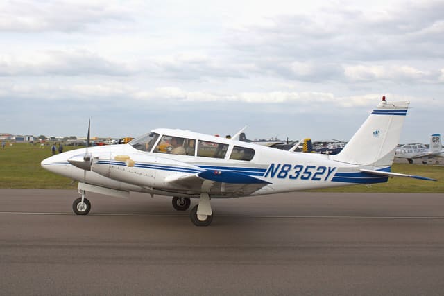 N8352Y - Aircraft