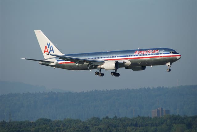 N380AN - Twin-engine aircraft