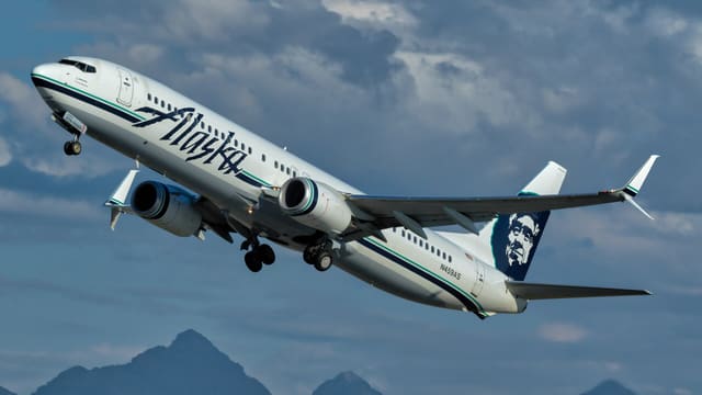 N459AS - Boeing
