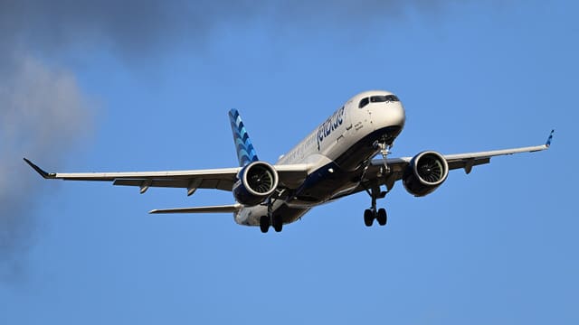 N3145J - Airbus