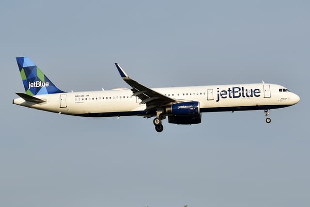 N913JB - Airbus