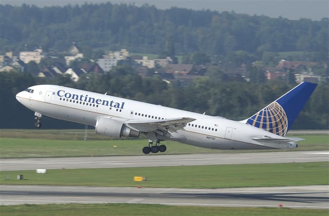 N67157 - Boeing