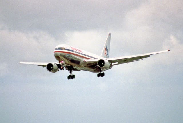 N317AA - Boeing