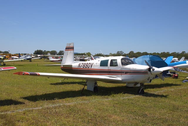 N7890V - Single-engine aircraft