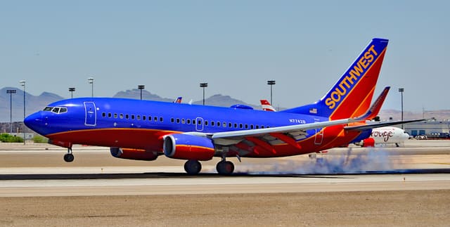 N7742B - Boeing