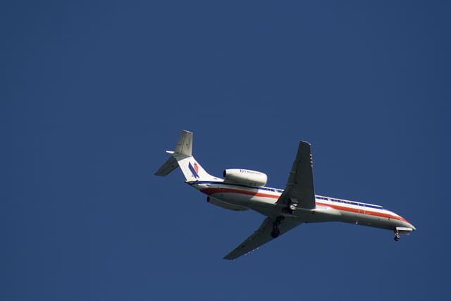 N725AE - Aircraft