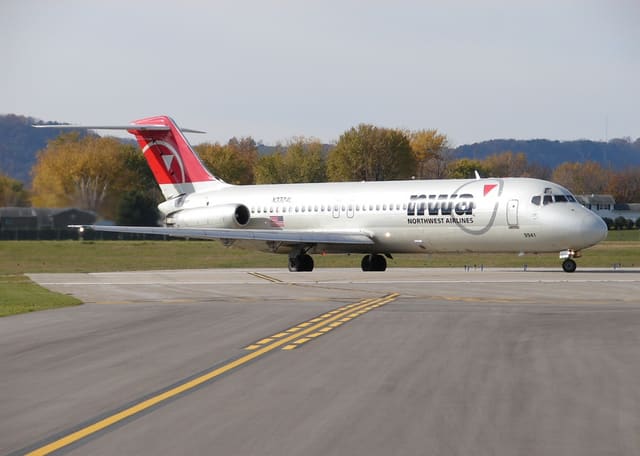 N3324L - Aircraft