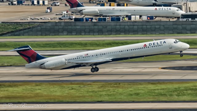 N978DL - Douglas
