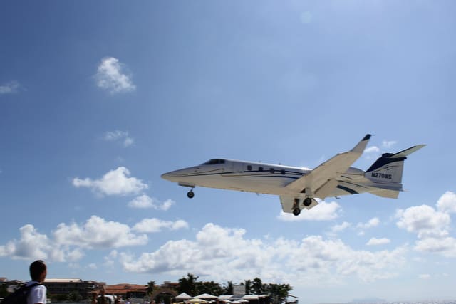 N270WS - Business jet