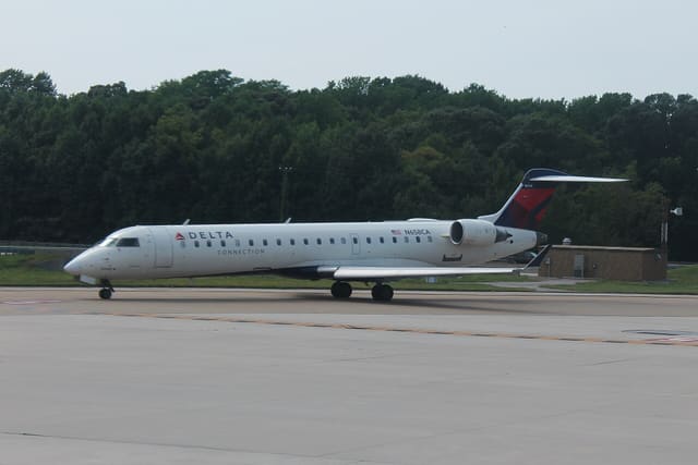 N658CA - Aircraft