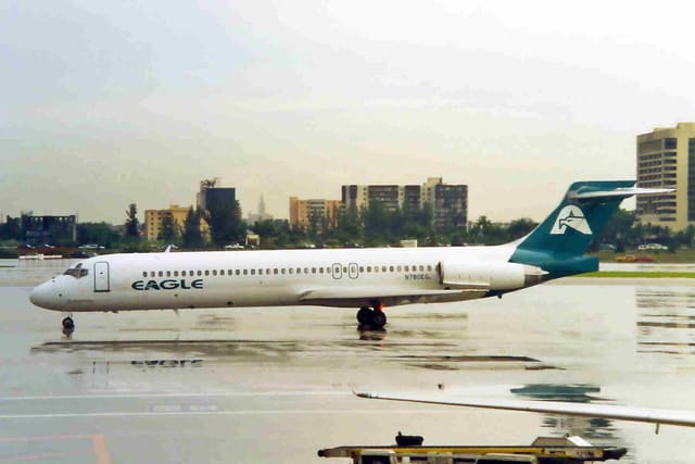 N780EG - Douglas