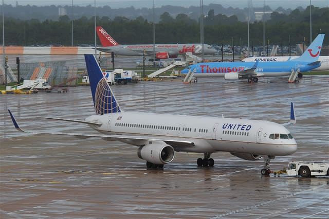 N14102 - Twin-engine aircraft
