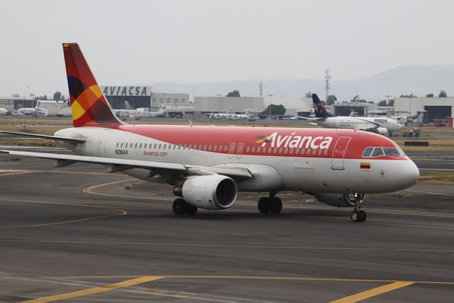 N281AV - Airbus