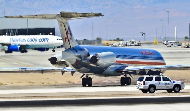 N9681B - Twin-engine aircraft
