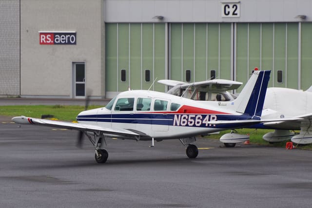 N6564R - Beechcraft