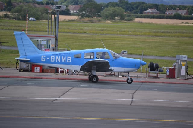 G-BNMB - Piper
