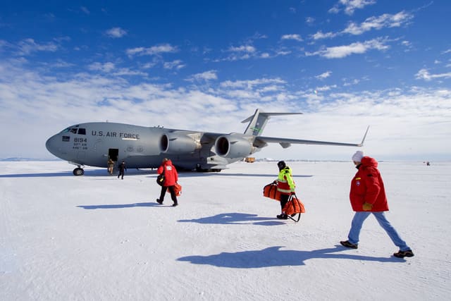  - Aircraft