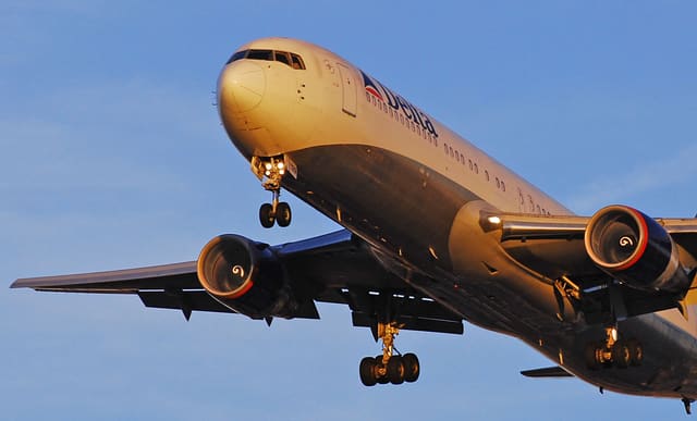 N129DL - Boeing