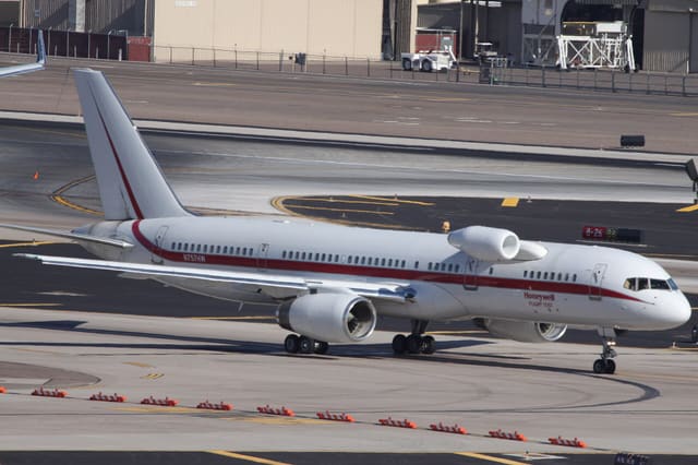 N757HW - Boeing