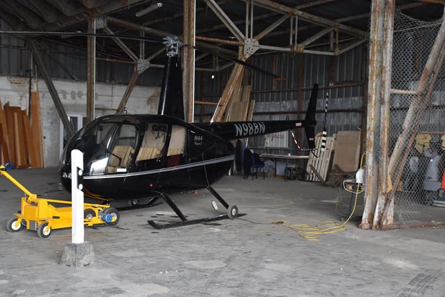 N988N - Robinson