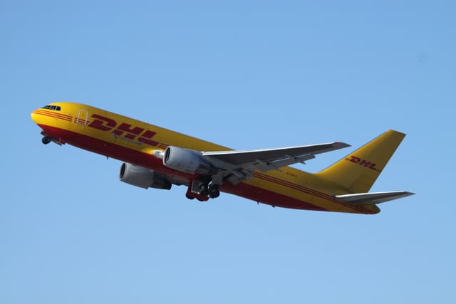 N768AX - Boeing