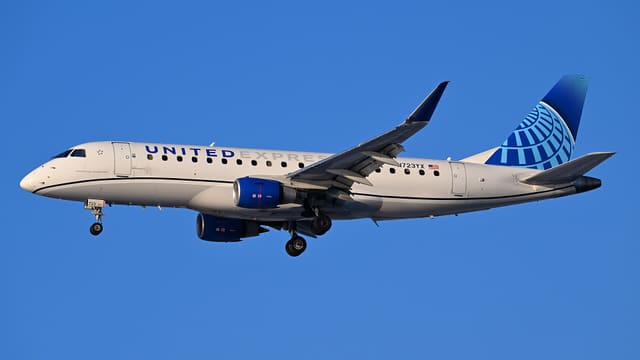 N723YX - Aircraft