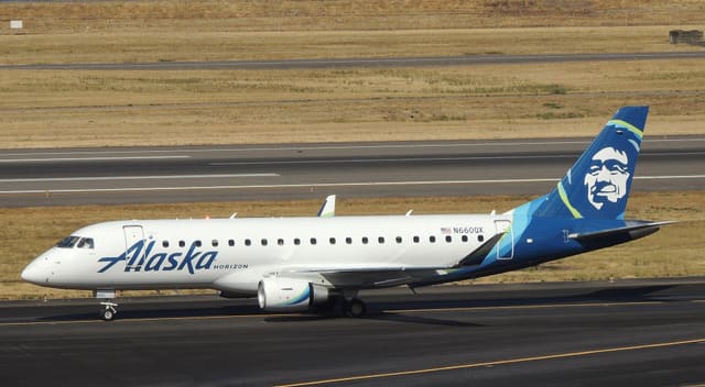 N660QX - Embraer