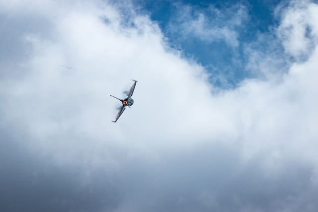  - Single-engine aircraft