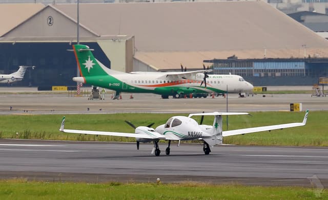 N858BR - Diamond