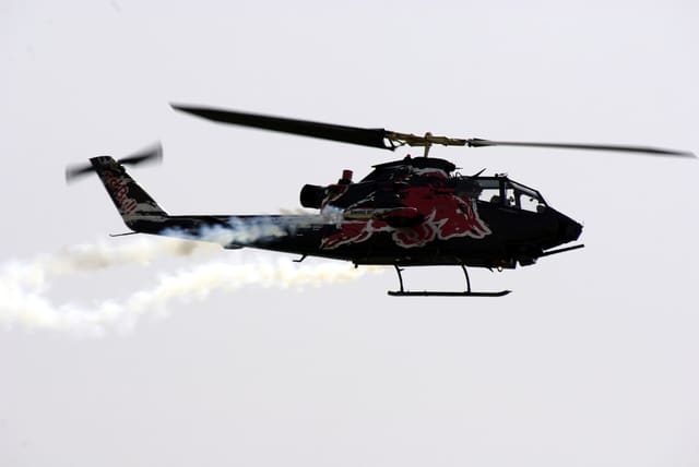 N11FX - Helicopter