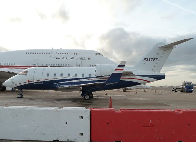 N337FX - Business jet