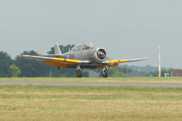 N13595 - Aircraft