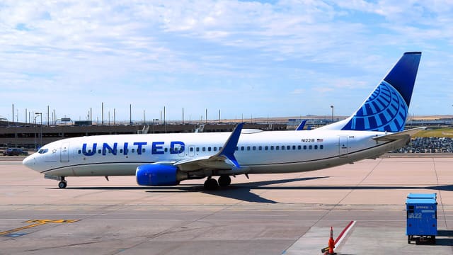 N12218 - Boeing