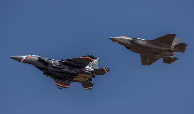  - Twin-engine aircraft