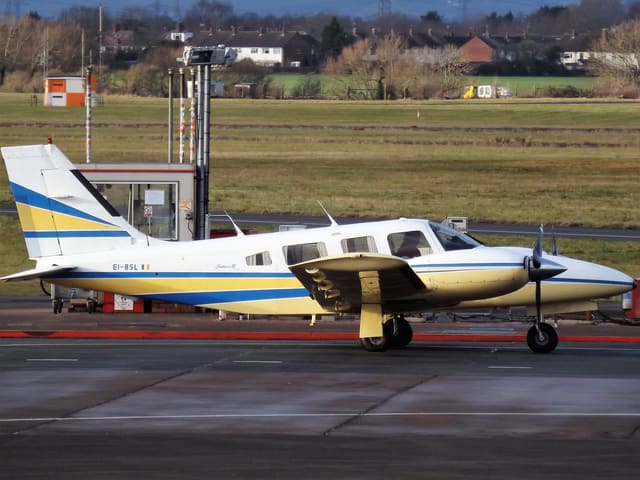 EI-BSL - Piper