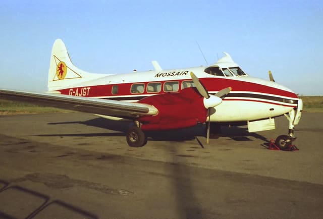 G-AJGT - Twin-engine aircraft