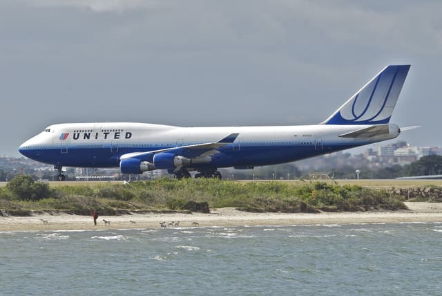 N181UA - Boeing