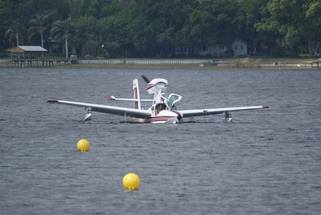 N2594P - Single-engine aircraft