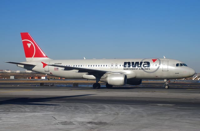 N349NW - Airbus