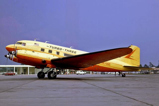N4700C - Aircraft