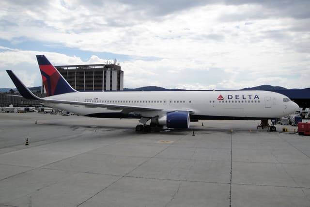 N196DN - Boeing