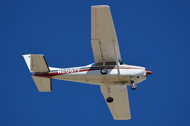 N2087F - Cessna