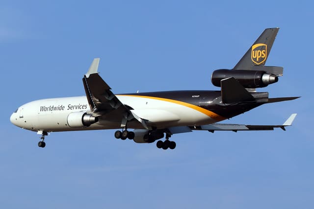 N296UP - Douglas