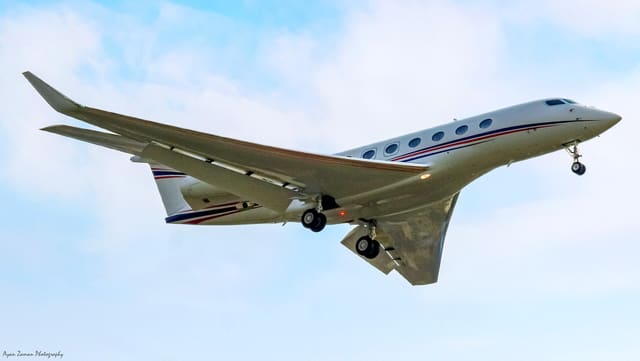 N1895T - Business jet