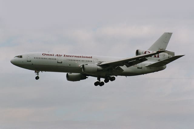 N810AX - Douglas
